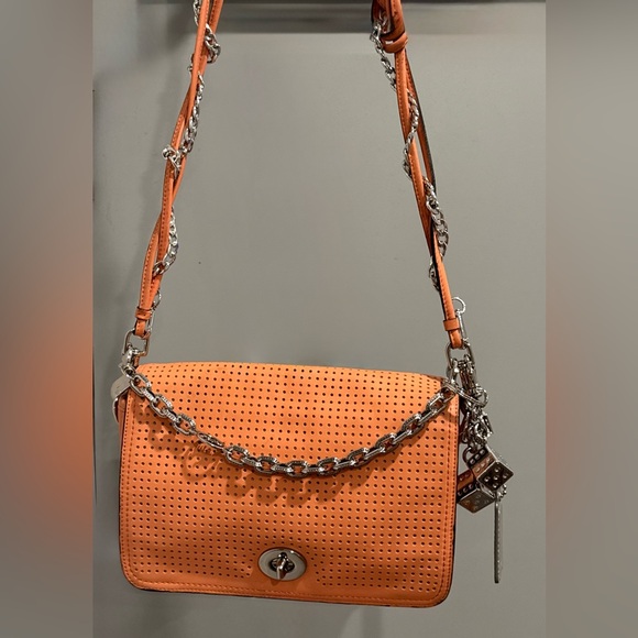 COACH PERFORATED CORAL CROSSBODY WITH ADDITIONAL ACCESSORIES - Picture 2 of 14